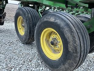 Main image John Deere DB90 28