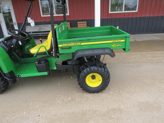 Image of John Deere Gator equipment image 4