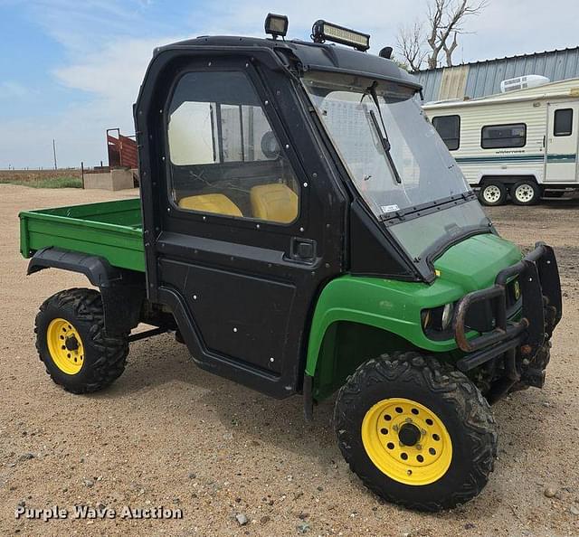 Image of John Deere Gator XUV equipment image 2