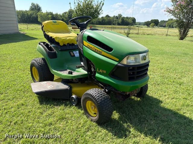 Image of John Deere LA115 equipment image 2