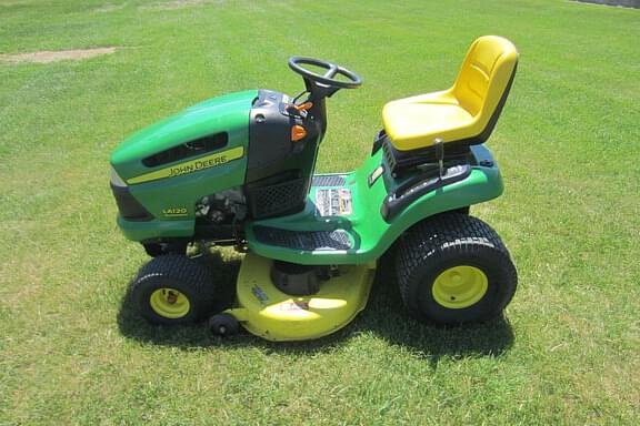 Image of John Deere LA120 equipment image 3