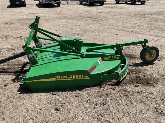 Image of John Deere MX5 equipment image 1