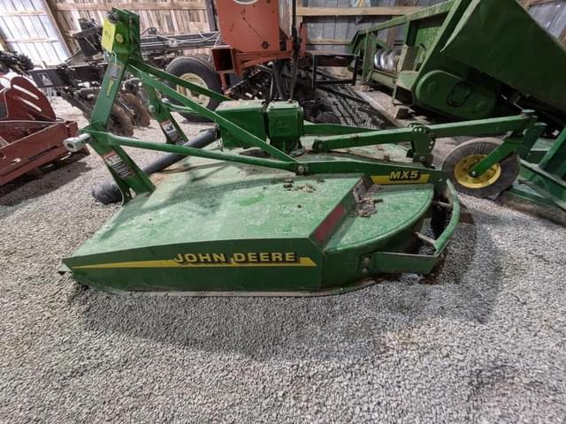 Image of John Deere MX5 equipment image 1