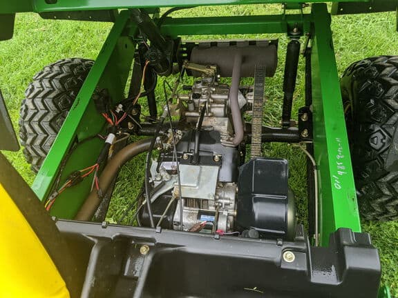 Image of John Deere Gator TX 4x2 equipment image 4