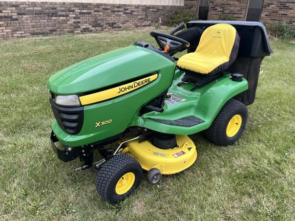 Image of John Deere X300 Primary image