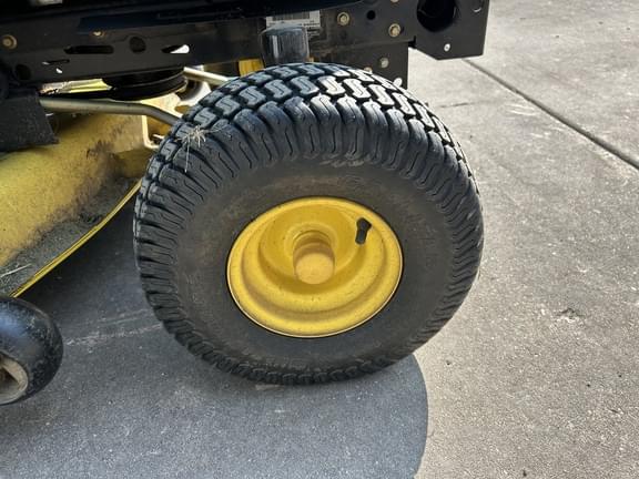 Image of John Deere X300 equipment image 2