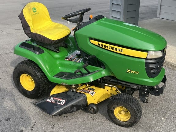 Main image John Deere X300