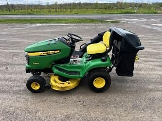 Image of John Deere X300 equipment image 2