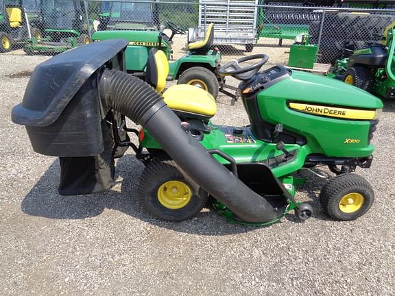 Image of John Deere X300 equipment image 4