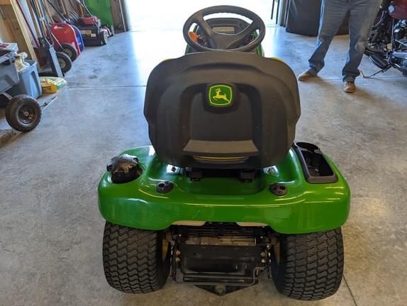 Image of John Deere X300 equipment image 3