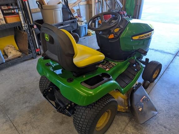 Image of John Deere X300 equipment image 2