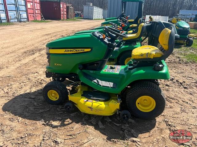 Image of John Deere X300 equipment image 1
