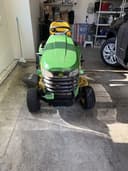 2007 John Deere X304 Image