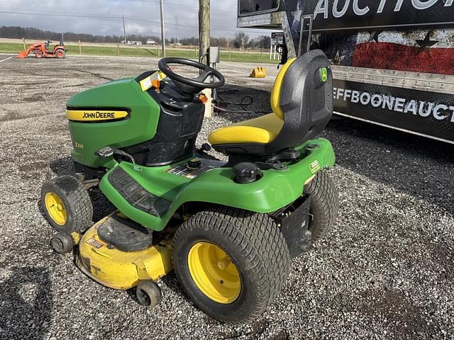 Image of John Deere X320 equipment image 1