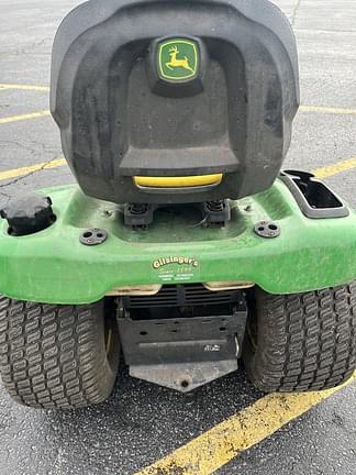 Image of John Deere X320 equipment image 1