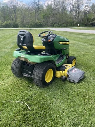 Image of John Deere X340 equipment image 2
