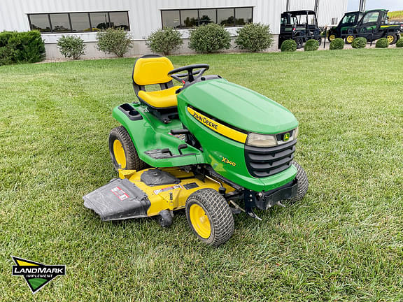 Image of John Deere X340 equipment image 2