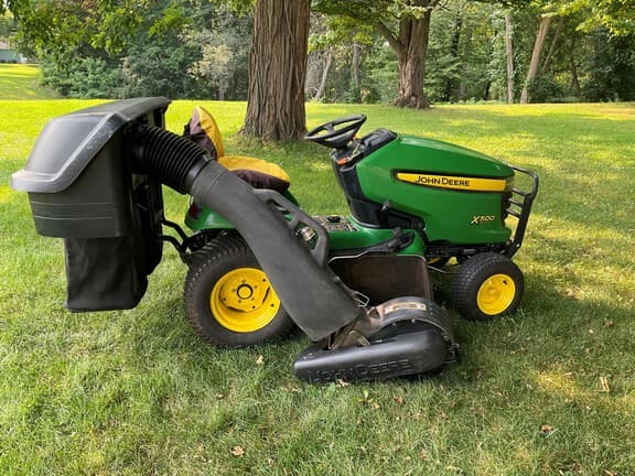 Image of John Deere X500 equipment image 3