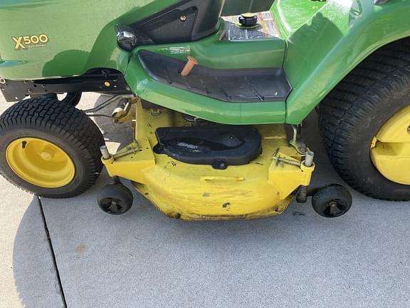 Image of John Deere X500 equipment image 4