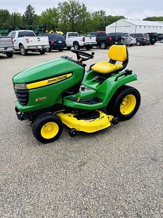 Image of John Deere X500 equipment image 1