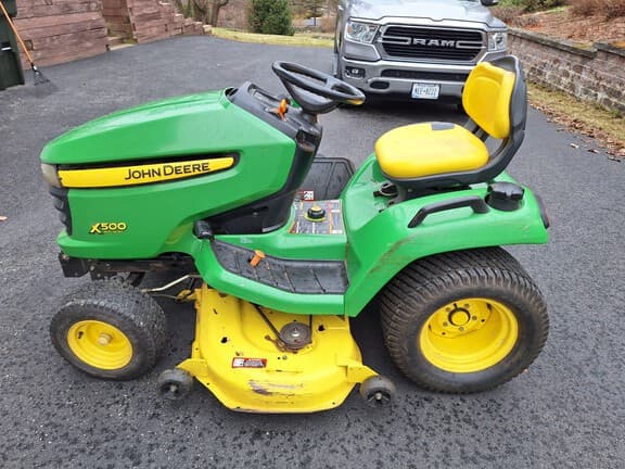 Image of John Deere X500 Image 0