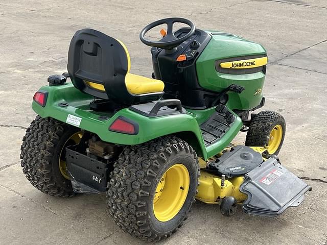 Image of John Deere X520 equipment image 3