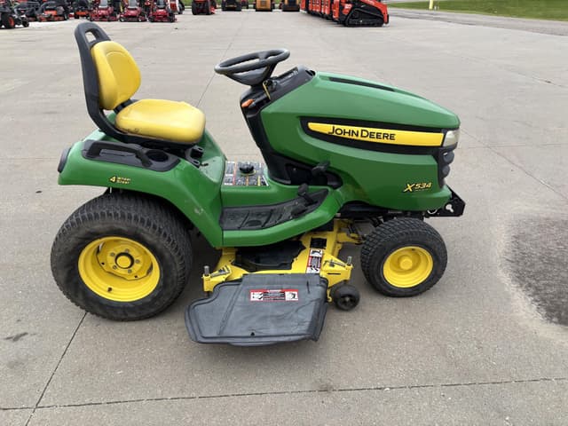 Image of John Deere X534 equipment image 4