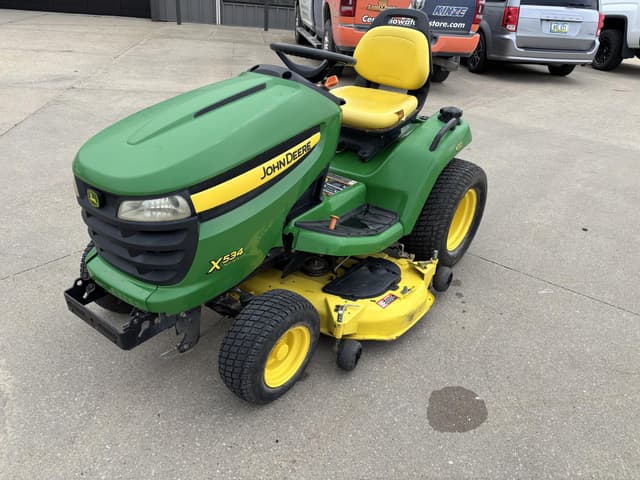 Image of John Deere X534 equipment image 1