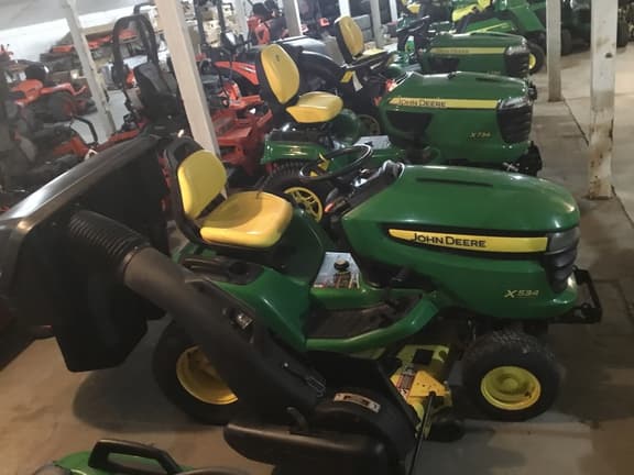 Image of John Deere X534 equipment image 3
