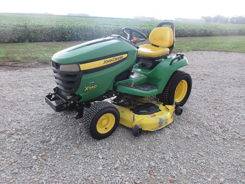 Image of John Deere X540 Primary image