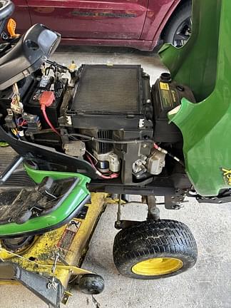 Image of John Deere X540 equipment image 3