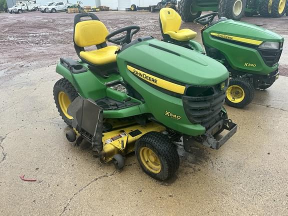 Image of John Deere X540 equipment image 2