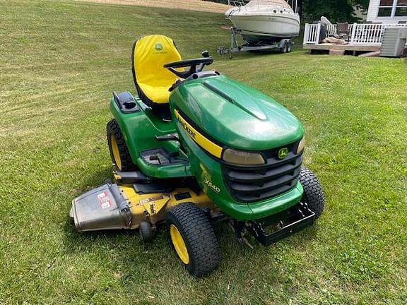 Image of John Deere X540 equipment image 1