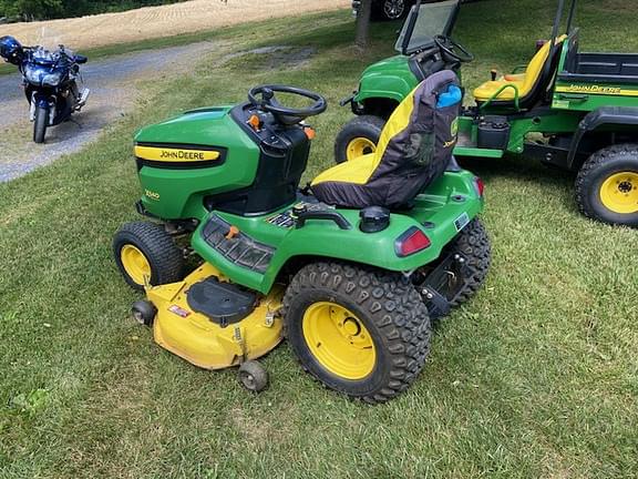 Image of John Deere X540 equipment image 2