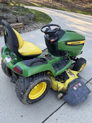 Image of John Deere X540 equipment image 4