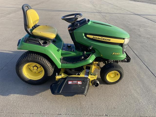 Image of John Deere X540 equipment image 4