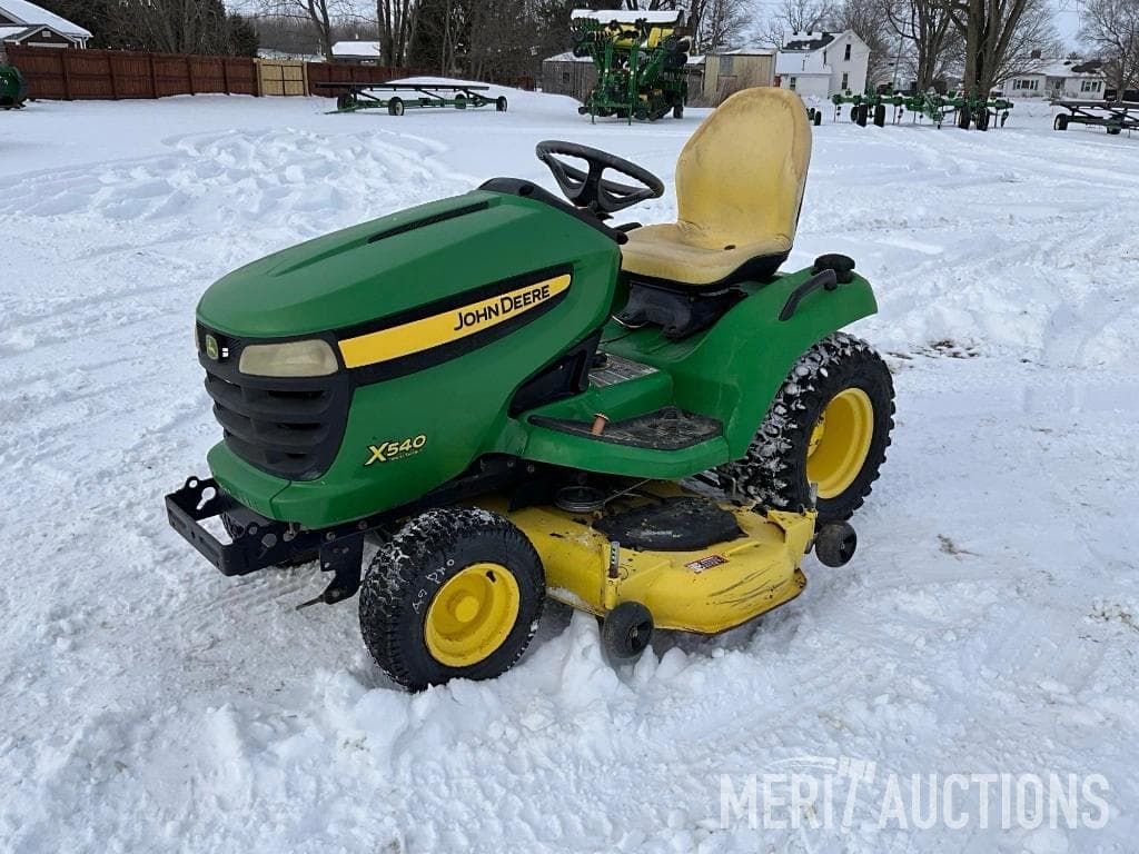 Image of John Deere X540 Primary image