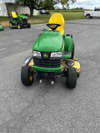 Image of John Deere X724 Primary image