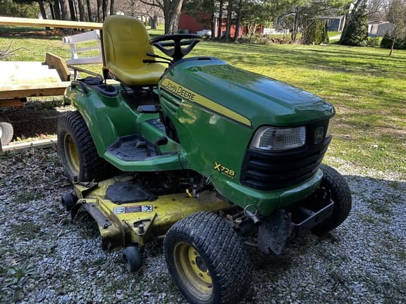 Image of John Deere X728 Image 1