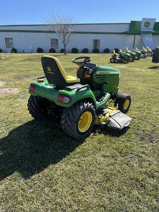 Image of John Deere X740 equipment image 3