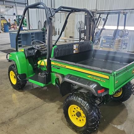 Image of John Deere Gator XUV 620i equipment image 2