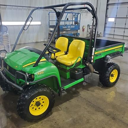 Image of John Deere Gator XUV 620i equipment image 1