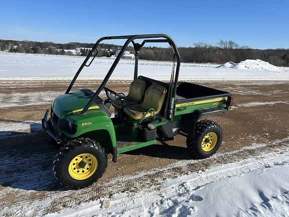 Image of John Deere XUV 850D Primary image