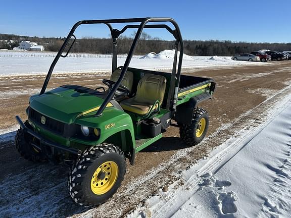 Image of John Deere XUV 850D equipment image 2