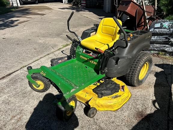 Image of John Deere Z425 Primary image