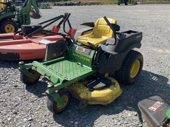Image of John Deere Z425 equipment image 1