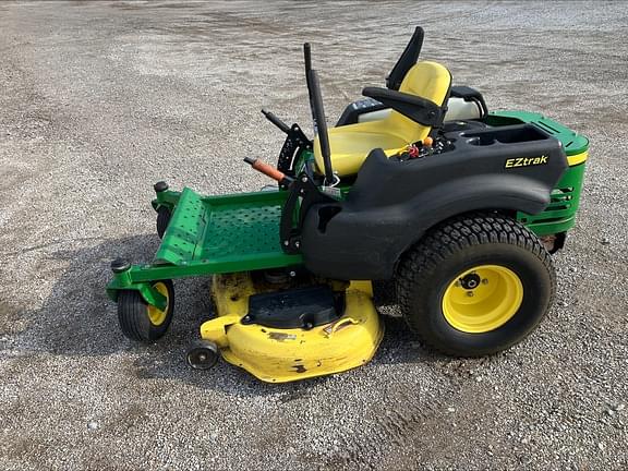 Image of John Deere Z425 equipment image 2