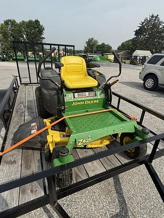 Image of John Deere Z425 Primary image