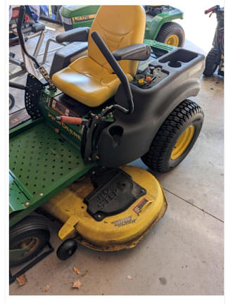 Image of John Deere Z445 equipment image 3