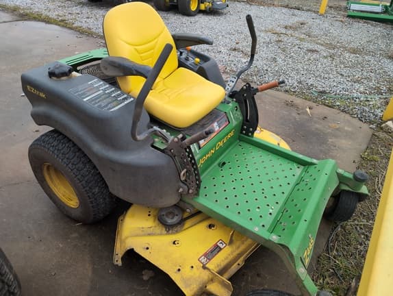 Image of John Deere Z445 equipment image 4